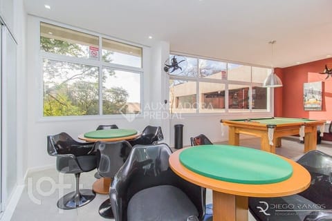 Image 33 - 232766